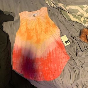 never worn, tank top, red and orange